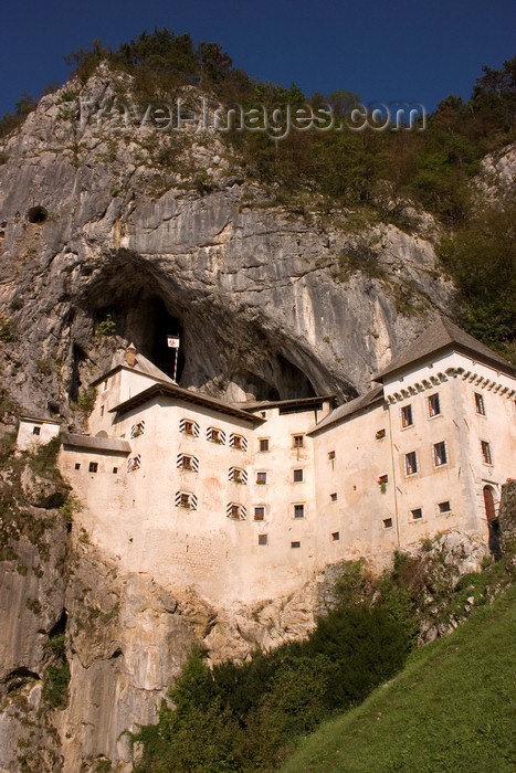 slovenia537: Predjama castle in the municipality of Postojna, Slovenia - photo by I.Middleton - (c) Travel-Images.com - Stock Photography agency - Image Bank