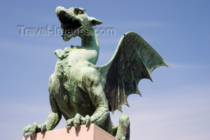 slovenia57: dragon desinged by Croatian architect Jurij Zaninovich - Dragon Bridge, Ljubljana, Slovenia - photo by I.Middleton - (c) Travel-Images.com - Stock Photography agency - Image Bank