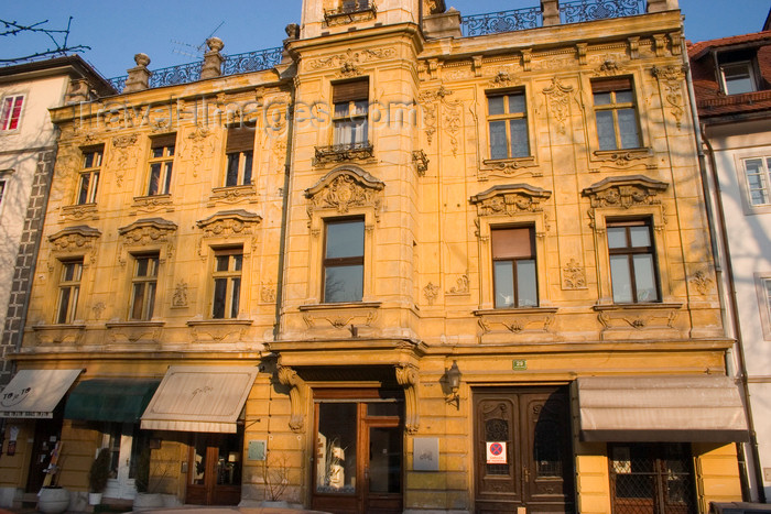 slovenia63: façade, old town, Ljubljana, Slovenia - photo by I.Middleton - (c) Travel-Images.com - Stock Photography agency - Image Bank