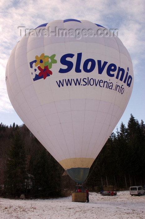 slovenia677: Hot air balloon at the Golden fox, Womens world cup giant slalom, Kranjska Gora, Podkoren, Slovenia - photo by I.Middleton - (c) Travel-Images.com - Stock Photography agency - Image Bank
