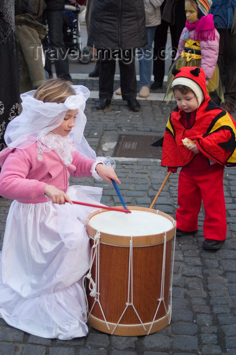 slovenia728: Slovenia - Ljubliana: Pust celebrations - children - photo by I.Middleton - (c) Travel-Images.com - Stock Photography agency - Image Bank