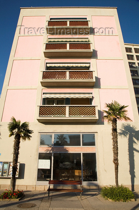 slovenia747: Koper (Capodistria) - Slovenian Istria region / Slovenska Istra - Slovenia: Triglav caffe with apartments above - waterfront - Pristaniska ulica - photo by I.Middleton - (c) Travel-Images.com - Stock Photography agency - Image Bank