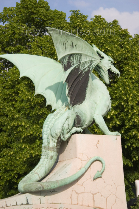 slovenia91: dragon from behind - Dragon bridge, Ljubljana, Slovenia - photo by I.Middleton - (c) Travel-Images.com - Stock Photography agency - Image Bank