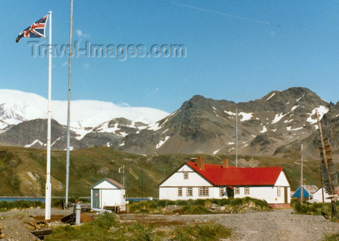 south-georgia25: South Georgia - Grytviken: showing the flag - Union Jack (photo by G.Frysinger) - (c) Travel-Images.com - Stock Photography agency - Image Bank