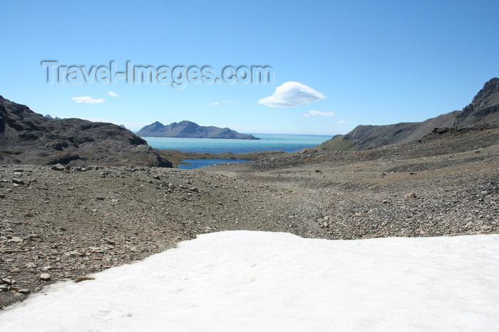 south-georgia40: South Georgia - Grytviken - snow on the Thatcher Peninsula - Antarctic region images by C.Breschi - (c) Travel-Images.com - Stock Photography agency - Image Bank