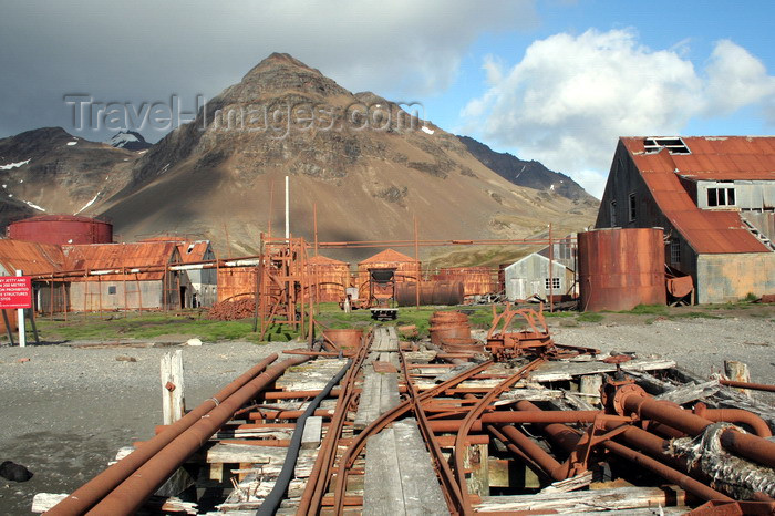south-georgia51: South Georgia - Husvik - industrial ruins - Antarctic region images by C.Breschi - (c) Travel-Images.com - Stock Photography agency - Image Bank