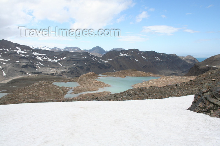 south-georgia61: South Georgia - Husvik - snow and water - Antarctic region images by C.Breschi - (c) Travel-Images.com - Stock Photography agency - Image Bank