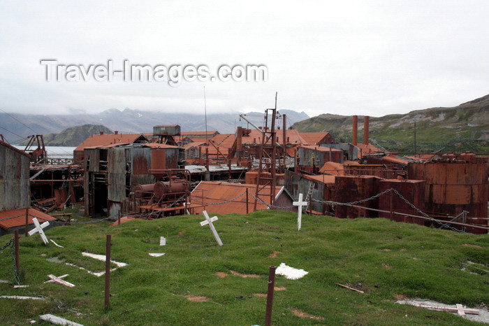 south-georgia87: South Georgia - Leith Harbour - abandoned cemetery - Antarctic region images by C.Breschi - (c) Travel-Images.com - Stock Photography agency - Image Bank