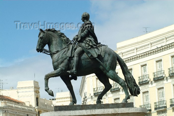 spai120: Spain / España - Madrid: estatua de Carlos III / statue of Carlos III by Miguel Ángel Rodríguez and Eduardo Zancada - Puerta del Sol - photo by A.Hernandez - (c) Travel-Images.com - Stock Photography agency - Image Bank