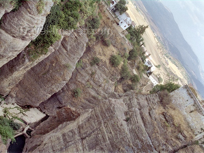 spai177: Spain / España - Ronda  (Andalucia - provincia de Malaga): El Tajo gorge - photo by M.Bergsma - (c) Travel-Images.com - Stock Photography agency - Image Bank