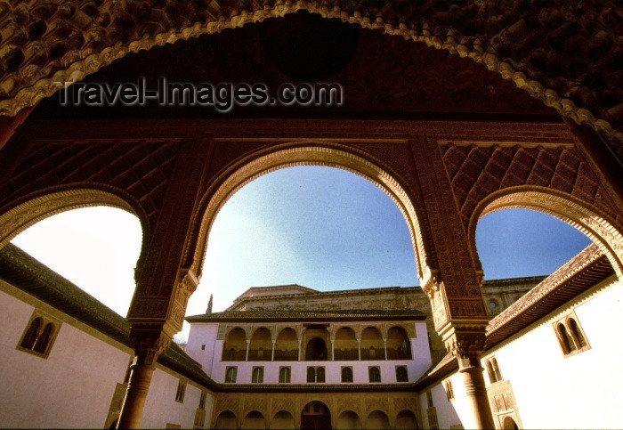 spai181: Spain / España - Granada: the Alhambra - arches / arcos - photo by F.Rigaud - (c) Travel-Images.com - Stock Photography agency - Image Bank