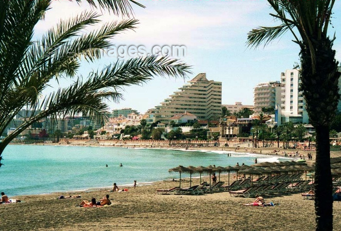 spai202: Spain / España - Benalmádena Costa  (provincia de Malaga - Costa de Sol): Playa de Torre Bermeja - photo by D.Jackson - (c) Travel-Images.com - Stock Photography agency - Image Bank