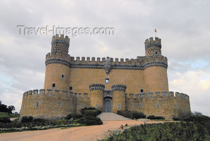 spai337: Spain / España - Manzanares el Real: Castle of the Mendoza / castillo de los Mendoza - fachada principal - photo by M.Torres - (c) Travel-Images.com - Stock Photography agency - Image Bank