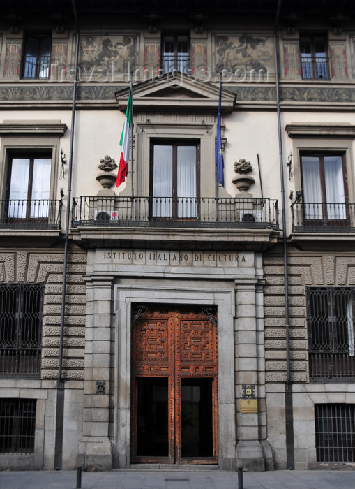 spai459: Madrid, Spain: Calle Mayor - Palacio de Abrantes - Istituto Italiano di Cultura - architect Juan Maza - photo by M.Torres - (c) Travel-Images.com - Stock Photography agency - Image Bank