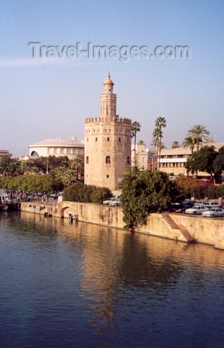 spai56: Spain / España - Sevilla / Seville/SVQ: the Guadalquivir and the Torre del Oro - photo by M.Torres - (c) Travel-Images.com - Stock Photography agency - Image Bank