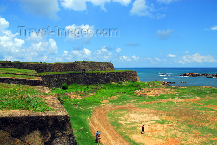 sri-lanka239: Galle, Southern Province, Sri Lanka: Aeolus bastion from Star Bastion - grey granite rock that came to Galle as ballast - walls and the Indian Ocean - Galle Fort, the Old Town - UNESCO World Heritage Site - photo by M.Torres - (c) Travel-Images.com - Stock Photography agency - Image Bank