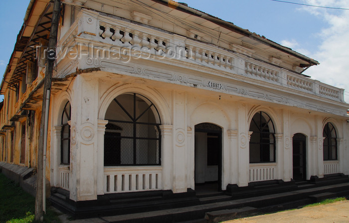 sri-lanka266: Galle, Southern Province, Sri Lanka: Middle Street, Volkart Bros., a Swiss Firm dealers and exporters of Citronella oil, Coconut oil, Copra and Coir - Victorian building - Old Town - UNESCO World Heritage Site - photo by M.Torres - (c) Travel-Images.com - Stock Photography agency - Image Bank