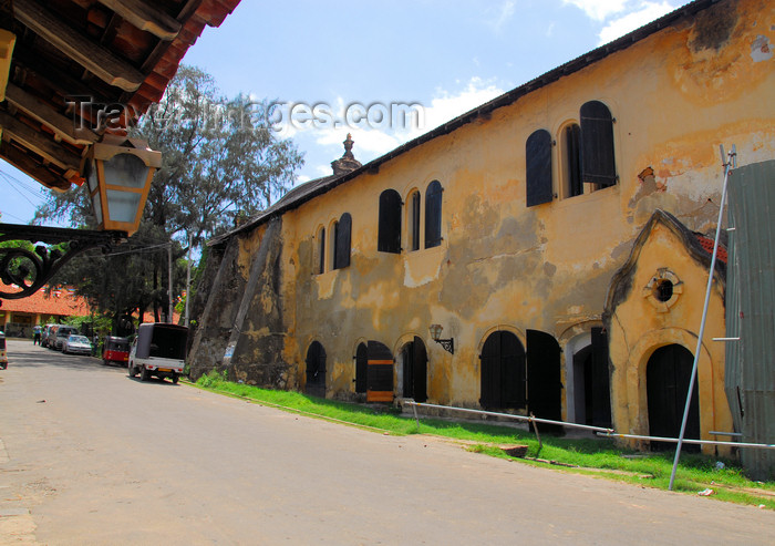 sri-lanka274: Galle, Southern Province, Sri Lanka: Dutch Pakhuis / ware-houses - 18th Century Dutch Barracks, Queens st - houses the artifacts from the Avondster - National Maritime Museum - Old Town - UNESCO World Heritage Site - photo by M.Torres - (c) Travel-Images.com - Stock Photography agency - Image Bank