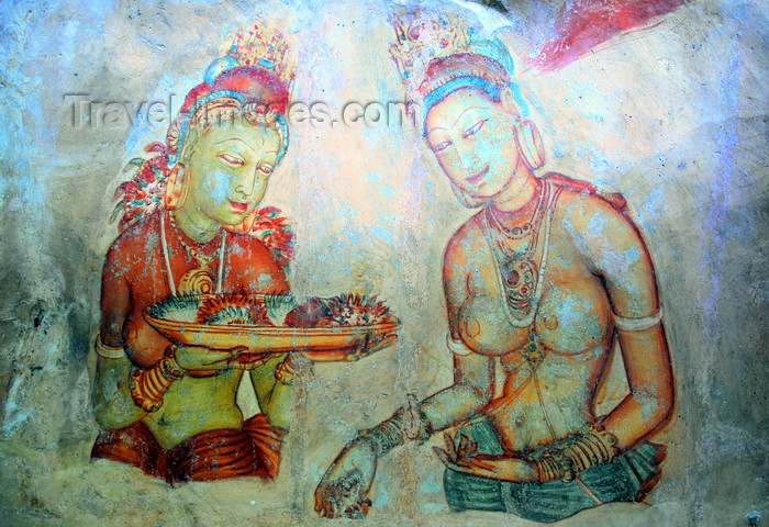 sri-lanka304: Sigiriya, Central Province, Sri Lanka: Apsaras - the wives of the Gandharvas, servants of Indra - frescos - Unesco World Heritage site - photo by M.Torres - (c) Travel-Images.com - Stock Photography agency - Image Bank