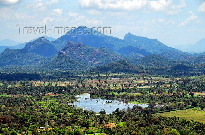 sri-lanka313: Sigiriya, Central Province, Sri Lanka: plain and mountains of Matale District seen from the fortress - Unesco World Heritage site - photo by M.Torres - (c) Travel-Images.com - Stock Photography agency - Image Bank