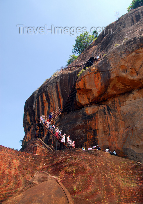 sri-lanka318: Sigiriya, Central Province, Sri Lanka: tourists on the stairs above the Lion Gate - Unesco World Heritage site - photo by M.Torres - (c) Travel-Images.com - Stock Photography agency - Image Bank