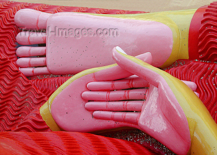 sri-lanka56: Matara, Southern province, Sri Lanka: Buddha's hands and foot - Matara temple - photo by B.Cain - (c) Travel-Images.com - Stock Photography agency - Image Bank