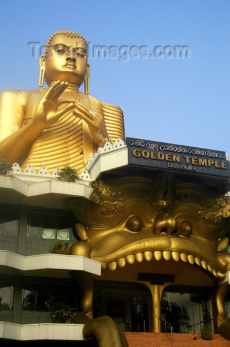 sri-lanka68: Dambulla, Sri Lanka: Golden Buddha complex, Dambulla - photo by B.Cain - (c) Travel-Images.com - Stock Photography agency - Image Bank