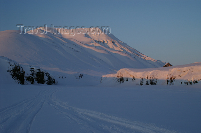 svalbard23: Svalbard - Spitsbergen island - Hiorthhamn: at sunset - photo by A.Ferrari - (c) Travel-Images.com - Stock Photography agency - Image Bank