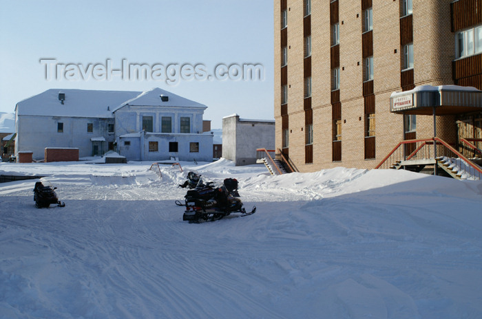 svalbard93: Svalbard - Spitsbergen island - Pyramiden: Hotel Pyramiden - photo by A.Ferrari - (c) Travel-Images.com - Stock Photography agency - Image Bank