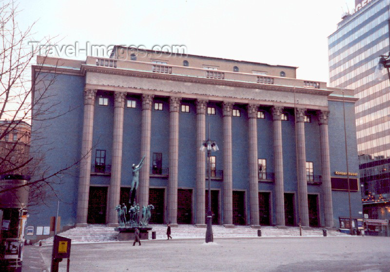 sweden23: Sweden - Stockholm: Stockholm Concert Hall (Konserthuset) -  home to the Royal Stockholm Philharmonic Orchestra - venue for the awarding ceremony for the Nobel Prizes - architect Ivar Tengbom - Hötorget - Ostermalm (photo by M.Torres) - (c) Travel-Images.com - Stock Photography agency - Image Bank