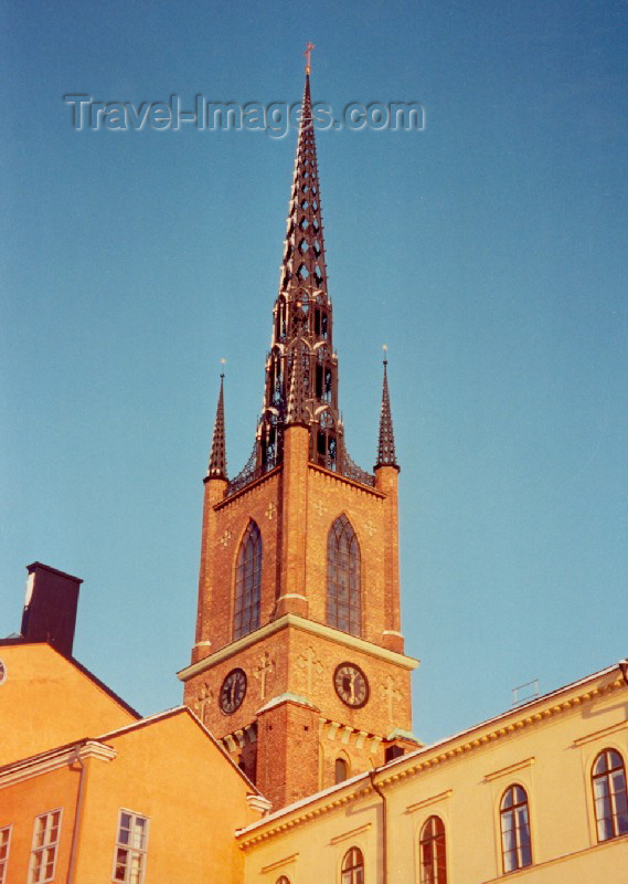 sweden27: Sweden - Stockholm: spire of the Riddarholmskyrkan, Church of Riddarholmen, is the burial church of the Swedish monarchy and the oldest building in Stockholm - Riddarholmen (photo by M.Torres) - (c) Travel-Images.com - Stock Photography agency - Image Bank