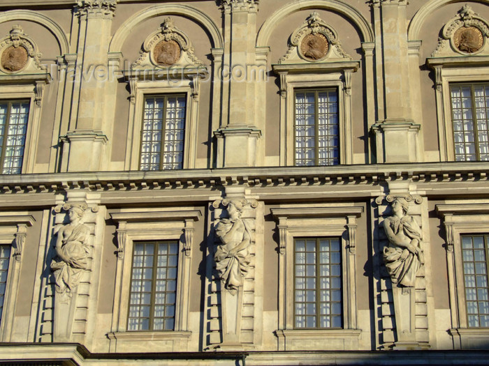 sweden65: Sweden - Stockholm: detail of the Royal Palace façade (photo by M.Bergsma) - (c) Travel-Images.com - Stock Photography agency - Image Bank