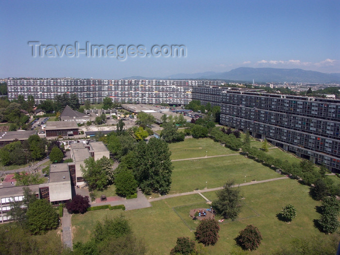 switz148: Switzerland / Suisse / Schweiz / Svizzera - Geneva / Genève / Genf / Ginevra / GVA: Le Lignon housing project - architect Georges Addor - commune de Vernier - photo by C.Roux - (c) Travel-Images.com - Stock Photography agency - Image Bank