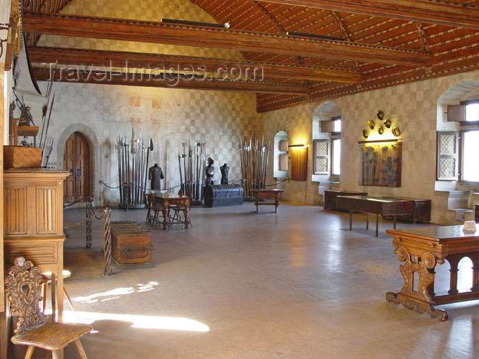 switz177: Switzerland - Suisse - Montreux: Chateau de Chillon - exhibition (photo by Christian Roux) - (c) Travel-Images.com - Stock Photography agency - Image Bank