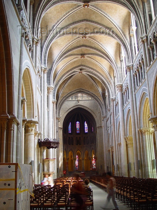 switz185: Switzerland - Suisse - Lausanne: in Notre-Dame Cathedral - nave - photo by C.Roux - (c) Travel-Images.com - Stock Photography agency - Image Bank