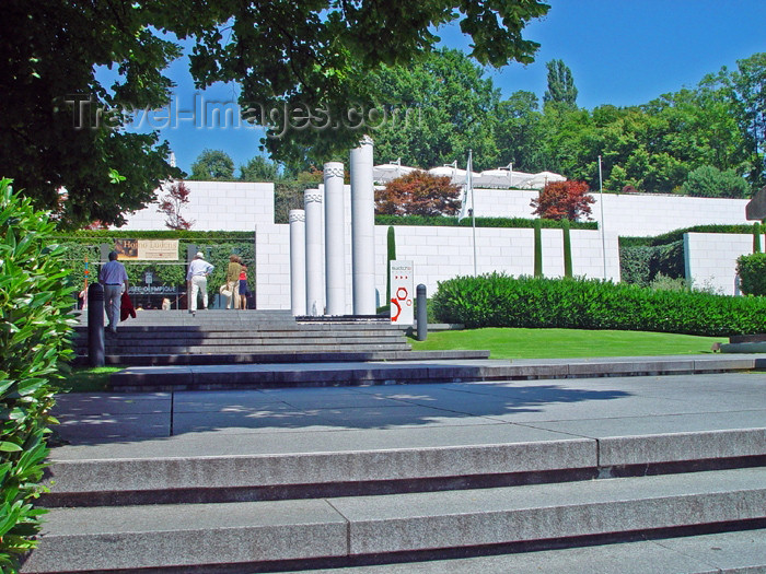 switz191: Switzerland - Suisse -Lausanne: Olympic museum - gardens / musee olympique - photo by C.Roux - (c) Travel-Images.com - Stock Photography agency - Image Bank