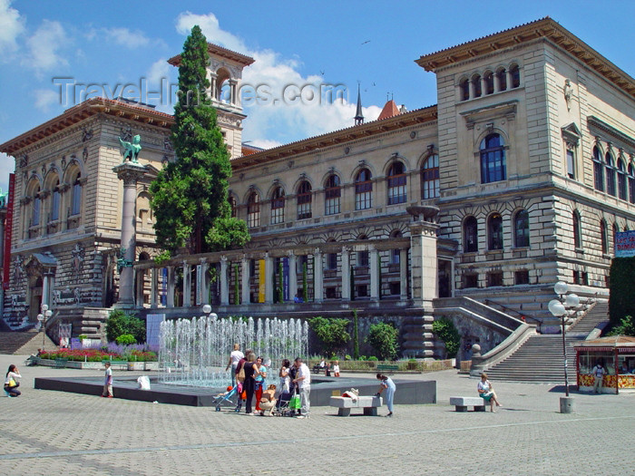 switz196: Switzerland - Suisse - Lausanne: Riponne square - University of Lausanne - Palais de Rumine / place de la Riponne - photo by C.Roux - (c) Travel-Images.com - Stock Photography agency - Image Bank