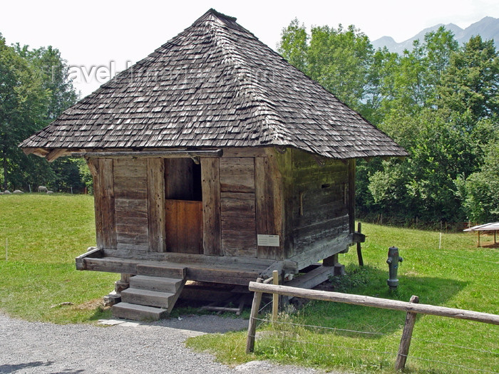 switz223: Ballenberg - open air museum: cheese manufacture barn - Bern / grenier a fromage - photo by C.Roux - (c) Travel-Images.com - Stock Photography agency - Image Bank