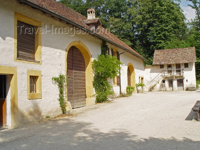 switz230: Ballenberg - open air museum: 18th century buildings - Genève - photo by C.Roux - (c) Travel-Images.com - Stock Photography agency - Image Bank