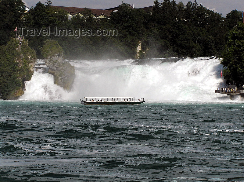 switz335: Switzerland - Neuhausen am Rheinfall - Schaffhausen canton - Waterfalls - upper course of the river Rhine - Rheinfall - photo by J.Kaman - (c) Travel-Images.com - Stock Photography agency - Image Bank