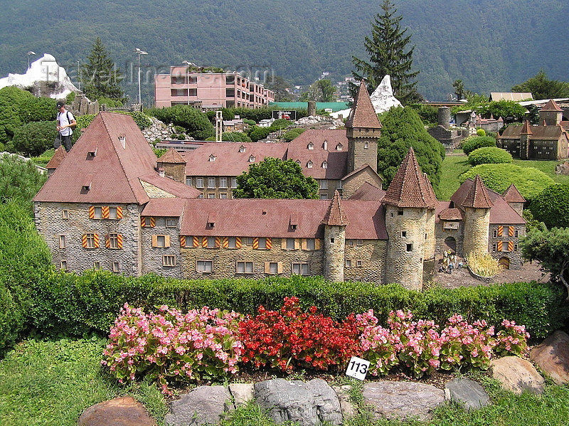 switz362: Switzerland - Melide, canton of Ticino: Swissminiatur open-air museum - Colombier Castle - photo by J.Kaman - (c) Travel-Images.com - Stock Photography agency - Image Bank