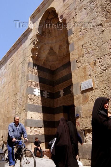 syria162: Damacus, Syria: Sultan Beyabr's tomb - façade - photographer: John Wreford - (c) Travel-Images.com - Stock Photography agency - Image Bank