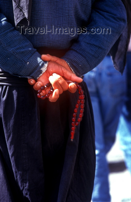 syria181: Syria - Maalula: Muslim prayer beads - photographer: J.Wreford - (c) Travel-Images.com - Stock Photography agency - Image Bank