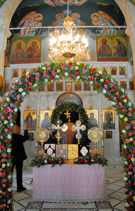 syria274: Maaloula - Rif Dimashq governorate, Syria: St Takla monastery - church - altar and floral arch - Constantin - photo by M.Torres / Travel-Images.com - (c) Travel-Images.com - Stock Photography agency - Image Bank