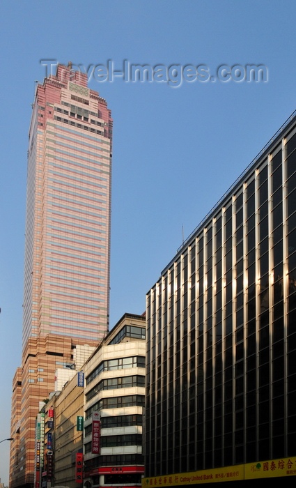 taiwan21: Taipei, Taiwan: Shin Kong Life Tower and Cathay United bank - Guanqian Road - photo by M.Torres - (c) Travel-Images.com - Stock Photography agency - Image Bank