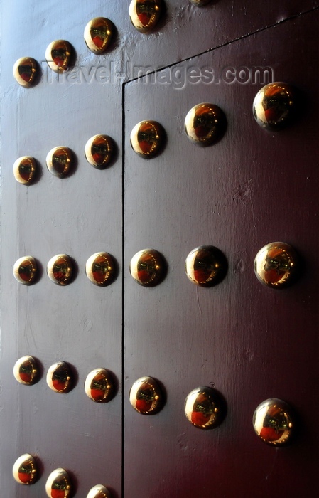 taiwan3: Taipei, Taiwan: Chiang Kai-shek's Memorial Hall - detail of the main gate - red wood and gold studs - photo by M.Torres - (c) Travel-Images.com - Stock Photography agency - Image Bank