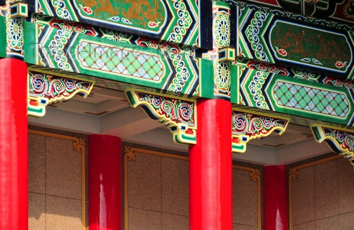 taiwan35: Taipei, Taiwan: National Concert Hall - red columns and densely decorated beams - photo by M.Torres - (c) Travel-Images.com - Stock Photography agency - Image Bank