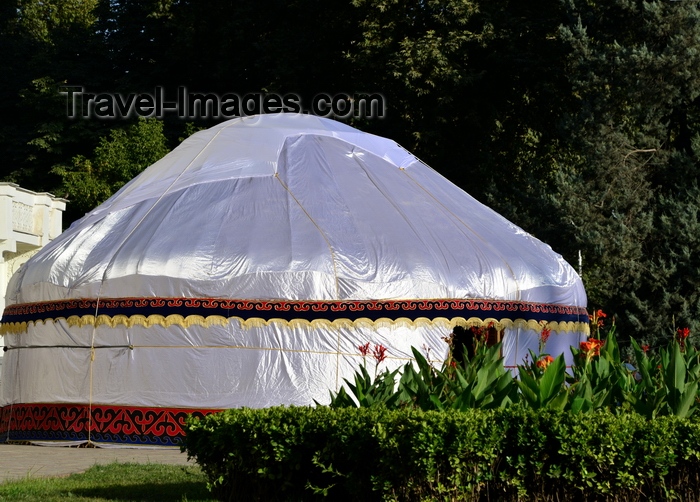 tajikistan18: Dushanbe, Tajikistan: silk yurt on the Moscow 800th anniversary square - photo by M.Torres - (c) Travel-Images.com - Stock Photography agency - Image Bank