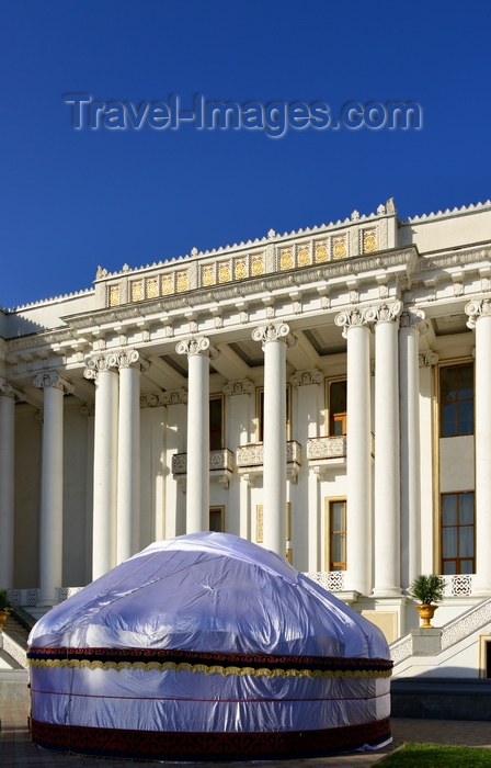 tajikistan20: Dushanbe, Tajikistan: quintessential Central Asia, yurt tent and Soviet building - the Opera House, Ayni Opera and Ballet Theatre - photo by M.Torres - (c) Travel-Images.com - Stock Photography agency - Image Bank