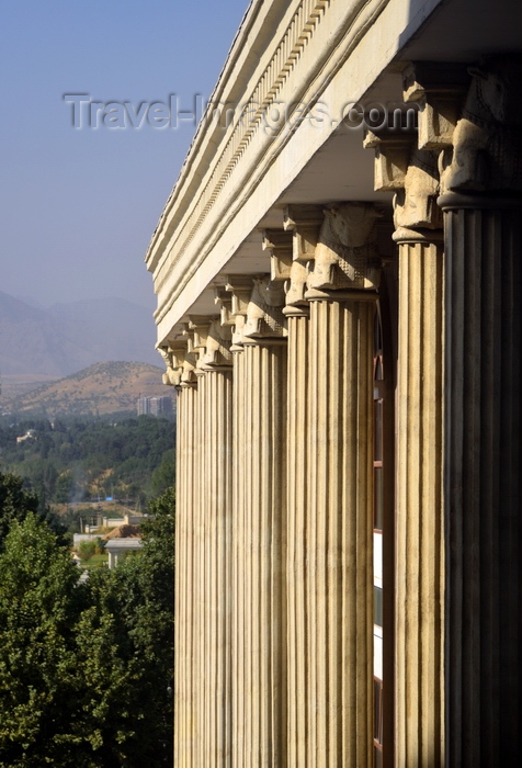 tajikistan61: Dushanbe, Tajikistan: neo-classical columns, Tajikistan National Museum, Ismoil Somoni Avenue - photo by M.Torres - (c) Travel-Images.com - Stock Photography agency - Image Bank